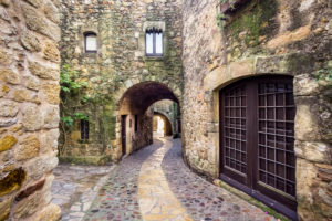 Village alley of Pals in autumn. Place of historical interest Village alley of Pals in autumn. Place of historical interest